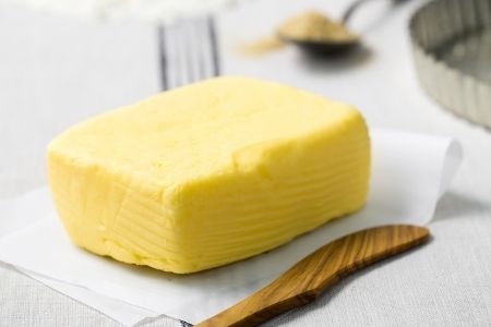 Натуральное ли сливочное масло? Тестируем дома