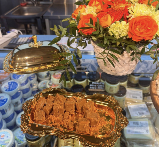 Молочный комбинат "ЕлМай" приглашает отпраздновать День переРождения Московского рынка в Казани