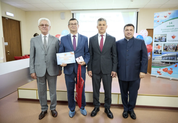 Чествуем героев, дарящих жизнь!